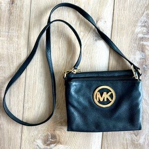 Michale Kors Wallet/Purse Cross-Body Bag